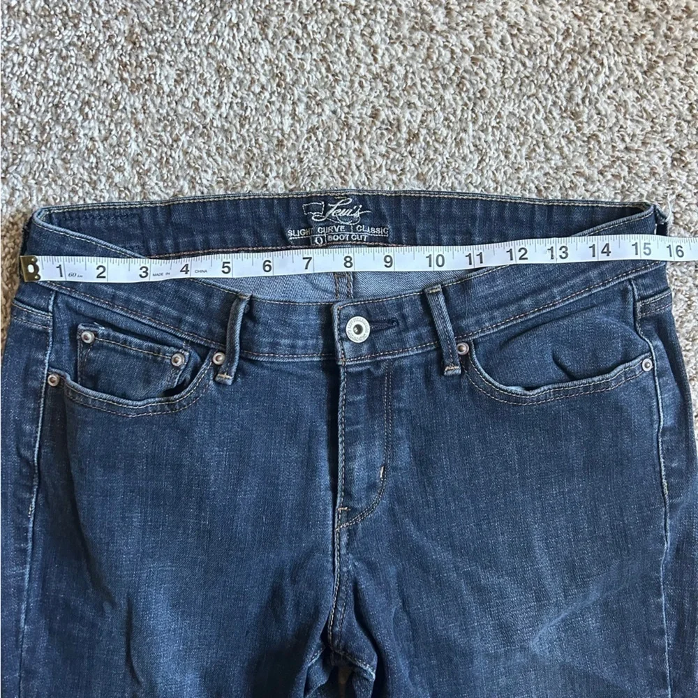 Levi’s Slight Curve Classic Boot Cut Denim Casual 10